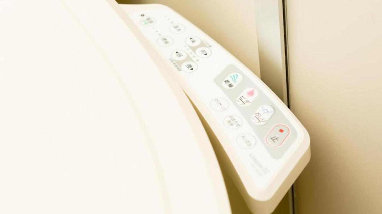 Toyoko Inn Shin-Osaka Higashi-Mikuni Ekimae Extérieur photo
