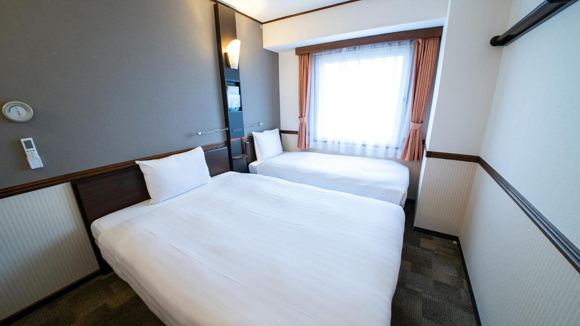 Toyoko Inn Shin-Osaka Higashi-Mikuni Ekimae Extérieur photo