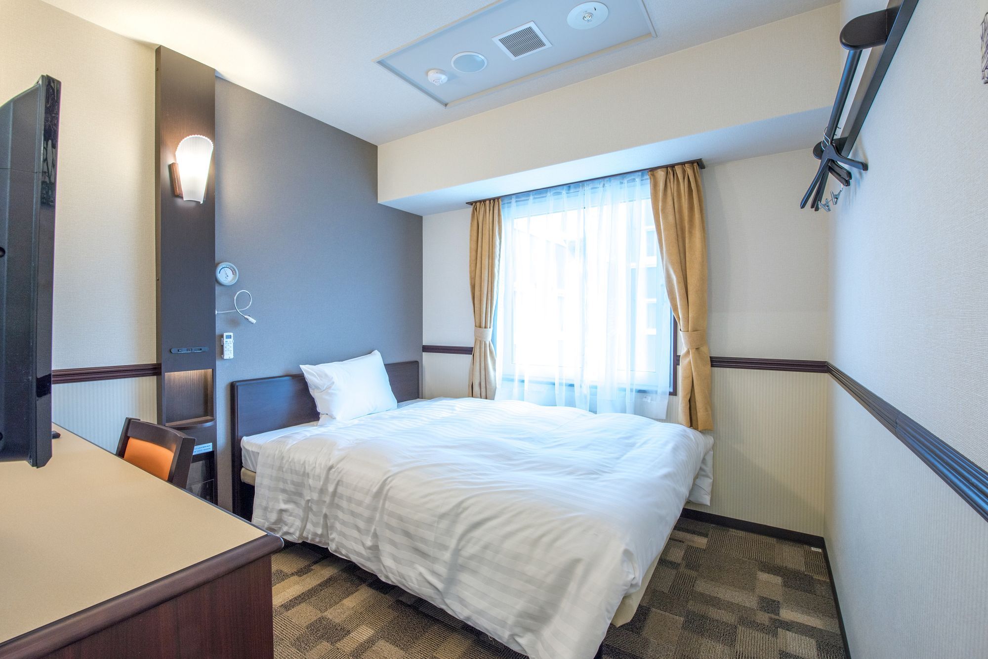 Toyoko Inn Shin-Osaka Higashi-Mikuni Ekimae Extérieur photo